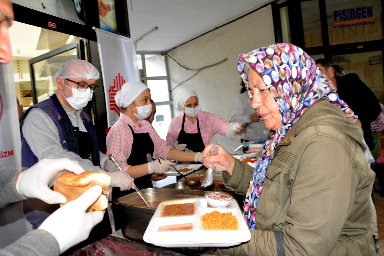 Vakıflar Bölge Müdürlüğünden “Paylaştıkça Bereketlenen Sofra” (4)