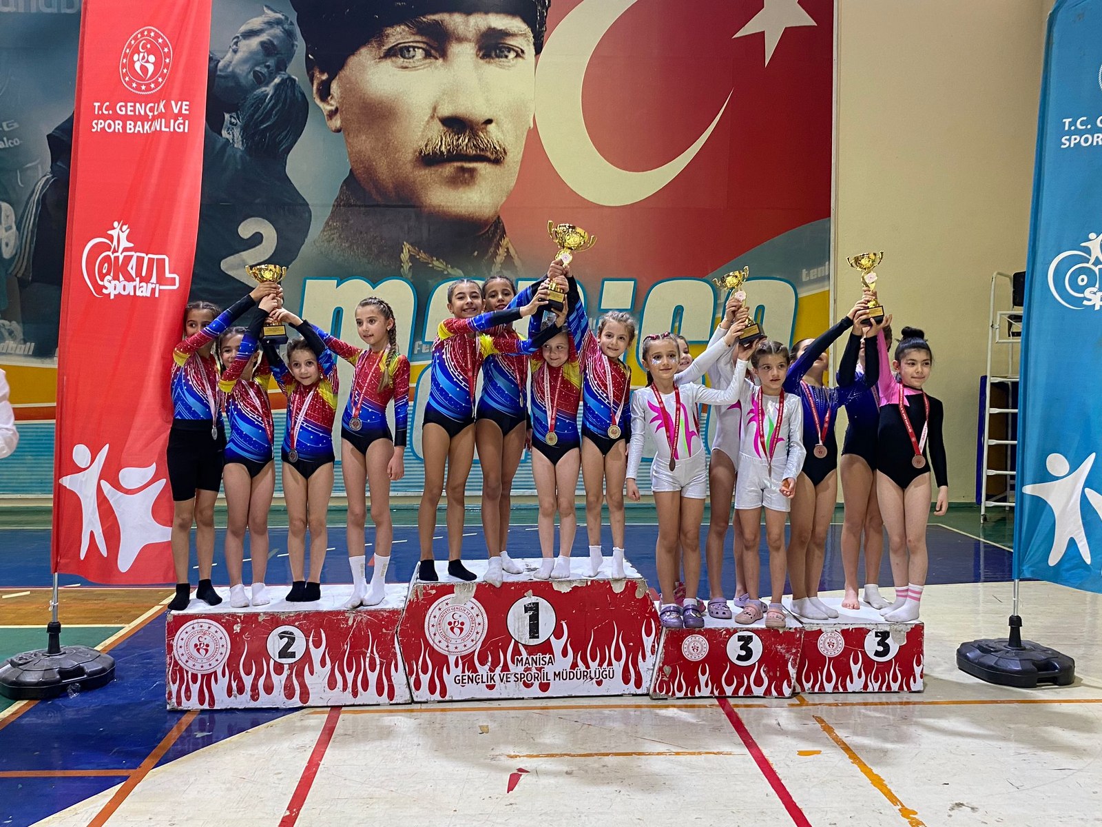 Okul Sporları Artistik Cimnastik İl Birinciliği Yarışmaları Yapıldı (2)