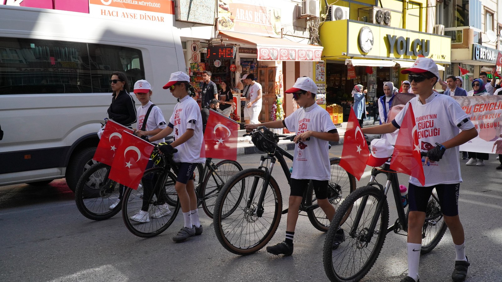 Manisa'da Gençlik Haftası (2)