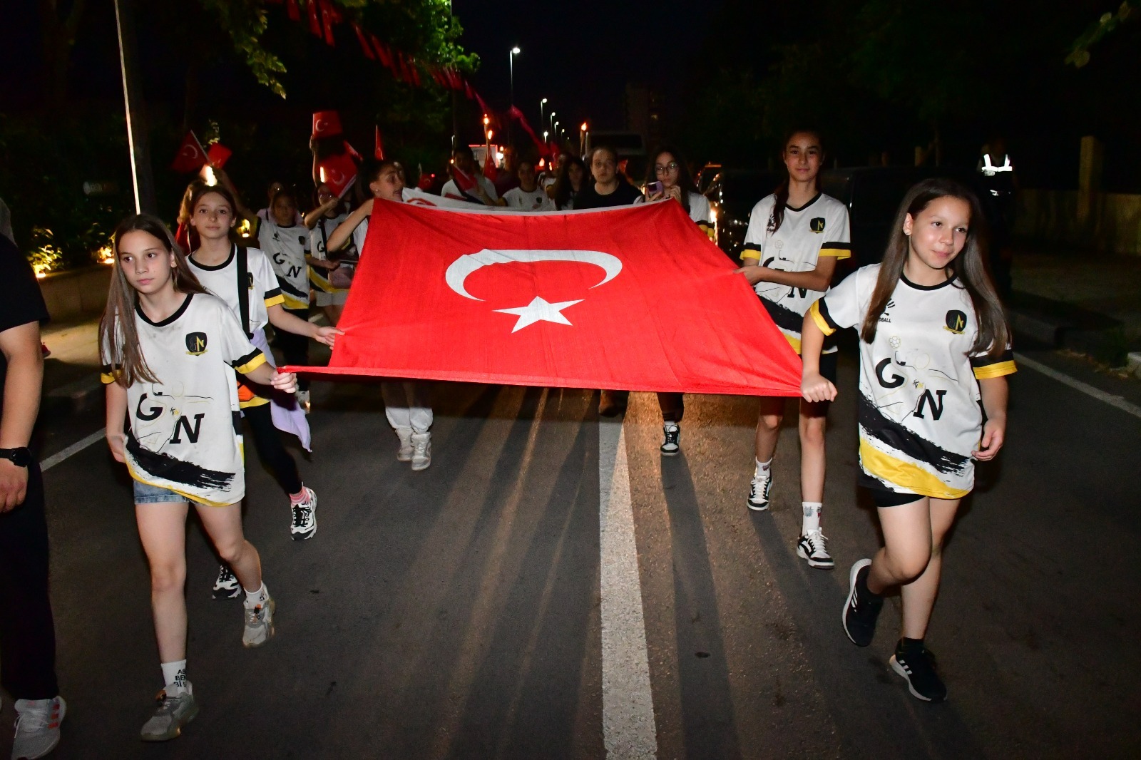 Tüm Manisa Bir Meşalenin Altında Toplandı1 (5)