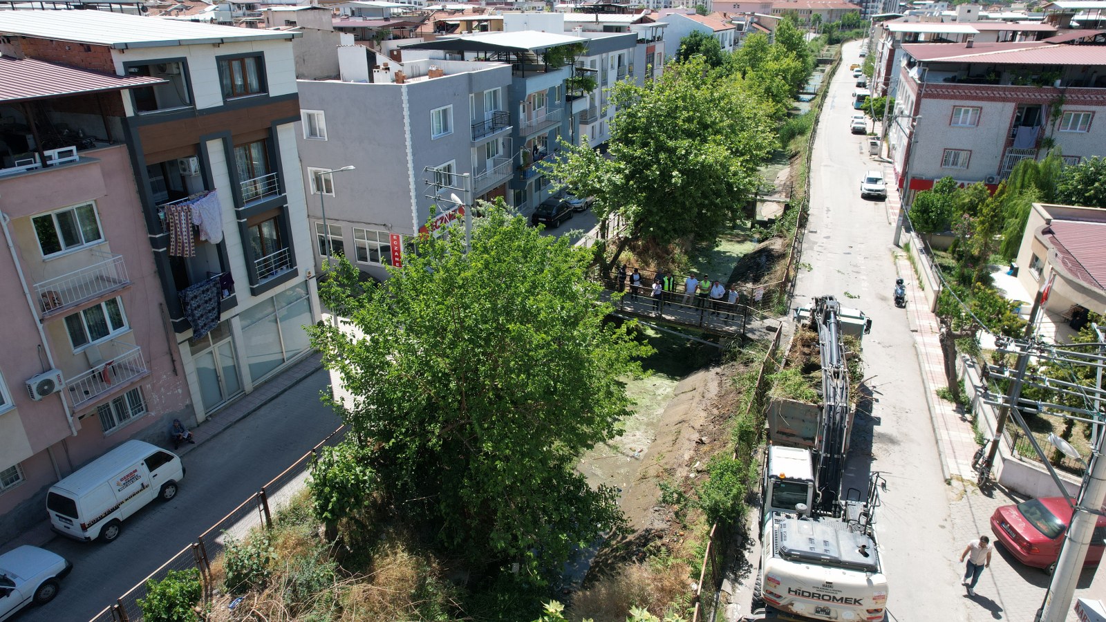 Barboros Sakinleri Ferdi Zeyrek'e Teşekkür Etti (1)