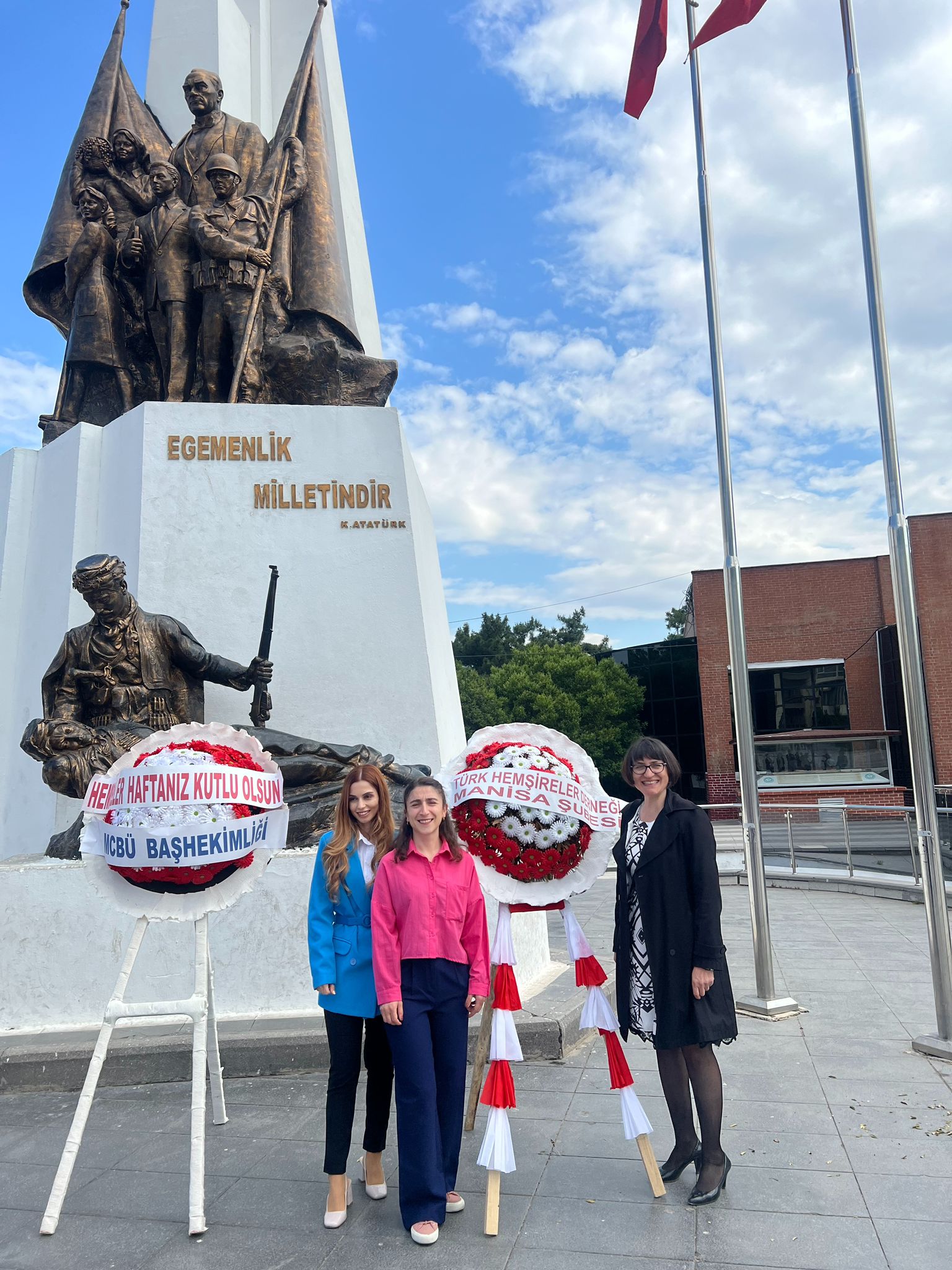 Manisa'da Hemşireler Günü Kutlandı (2)