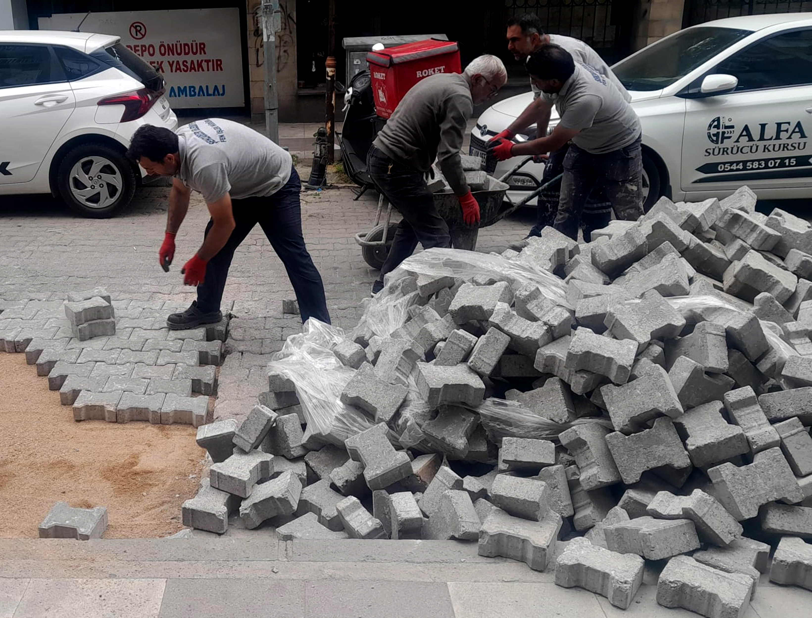 Şehzadelerde Yol Çalışmalarına Devam (2)