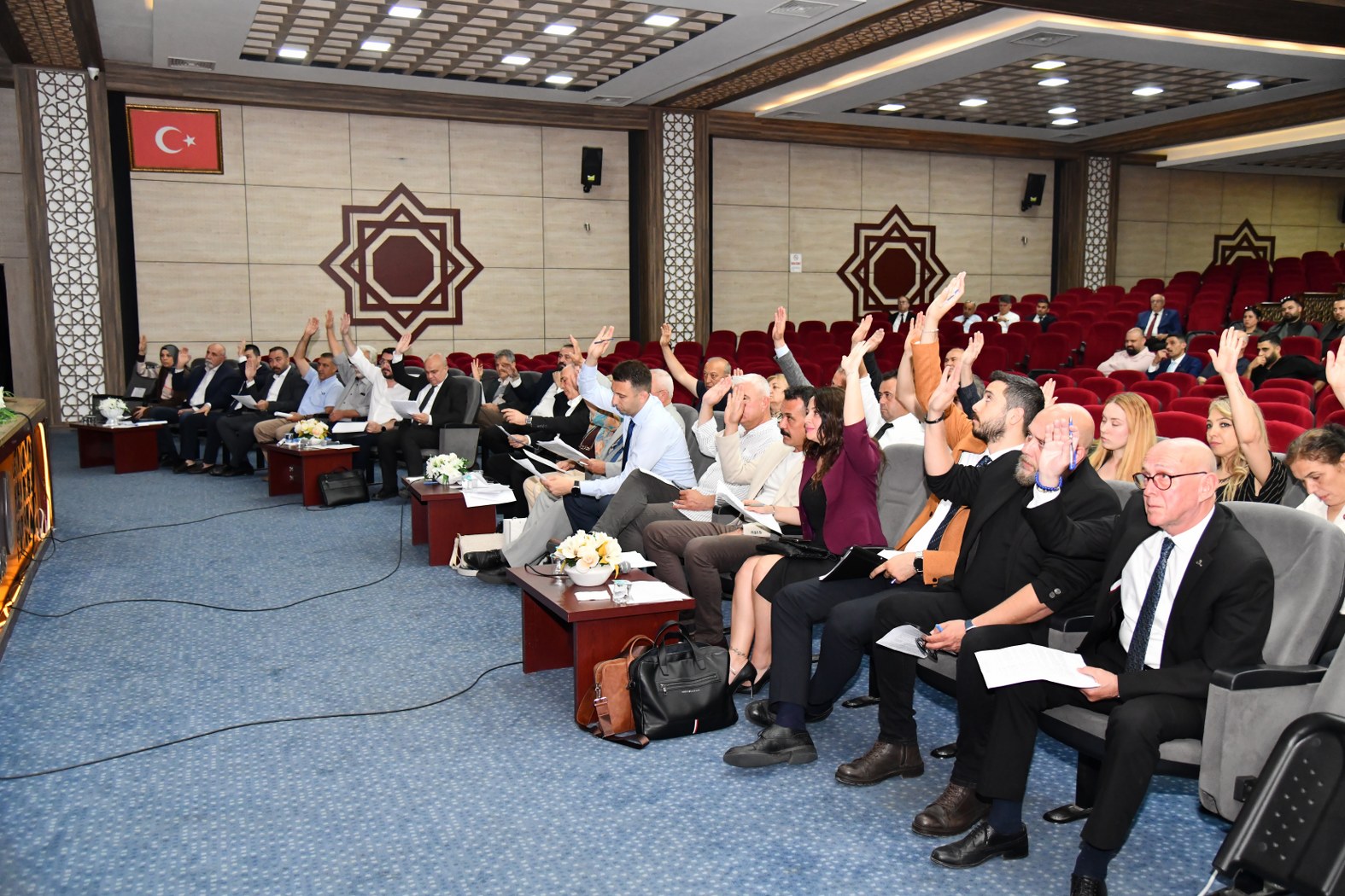 Yunusemre’de Meclis Toplantısı Yapıldı (1)