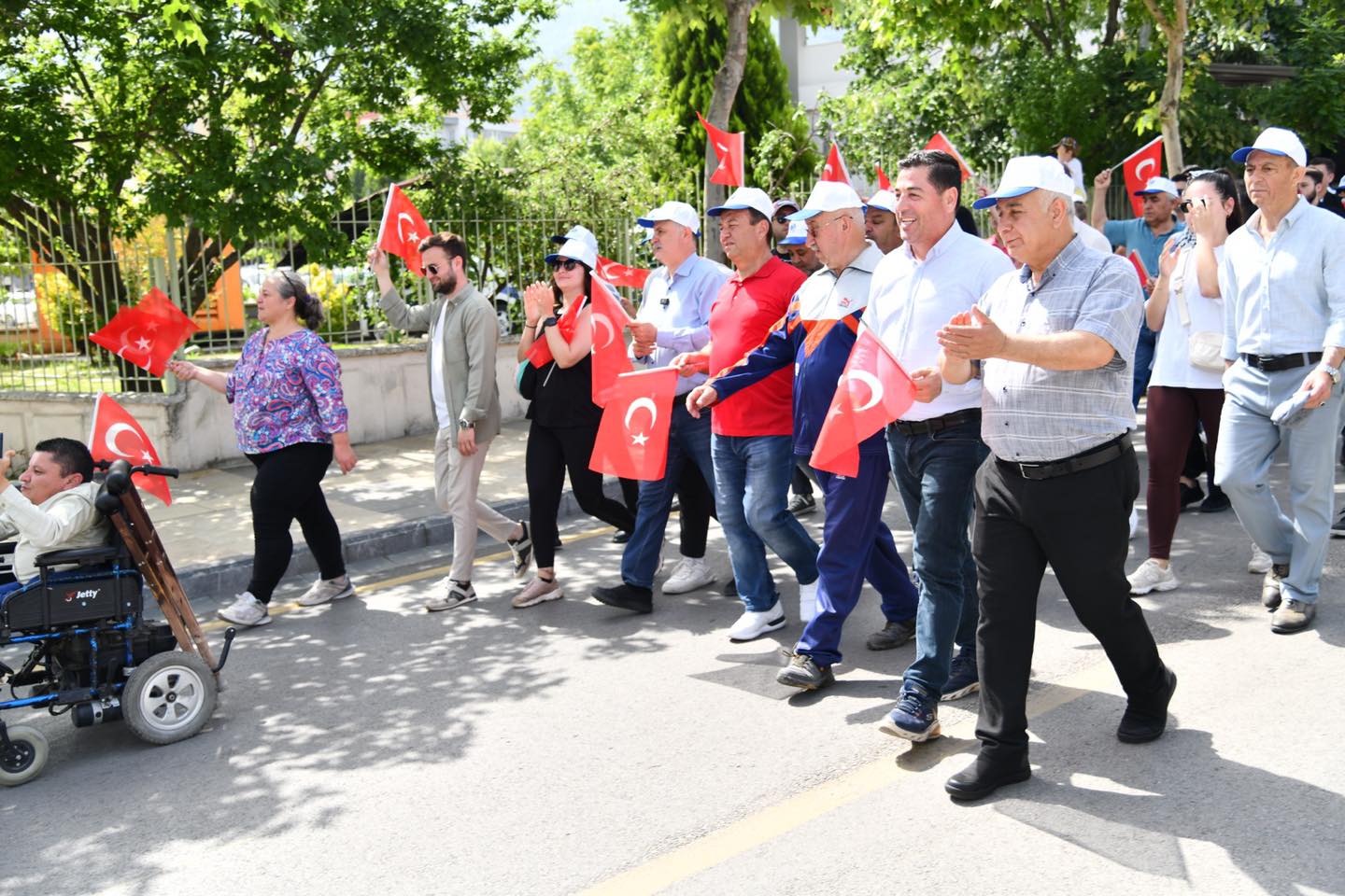 Yunusemre'den 19 Mayıs Yürüyüşü, (5)