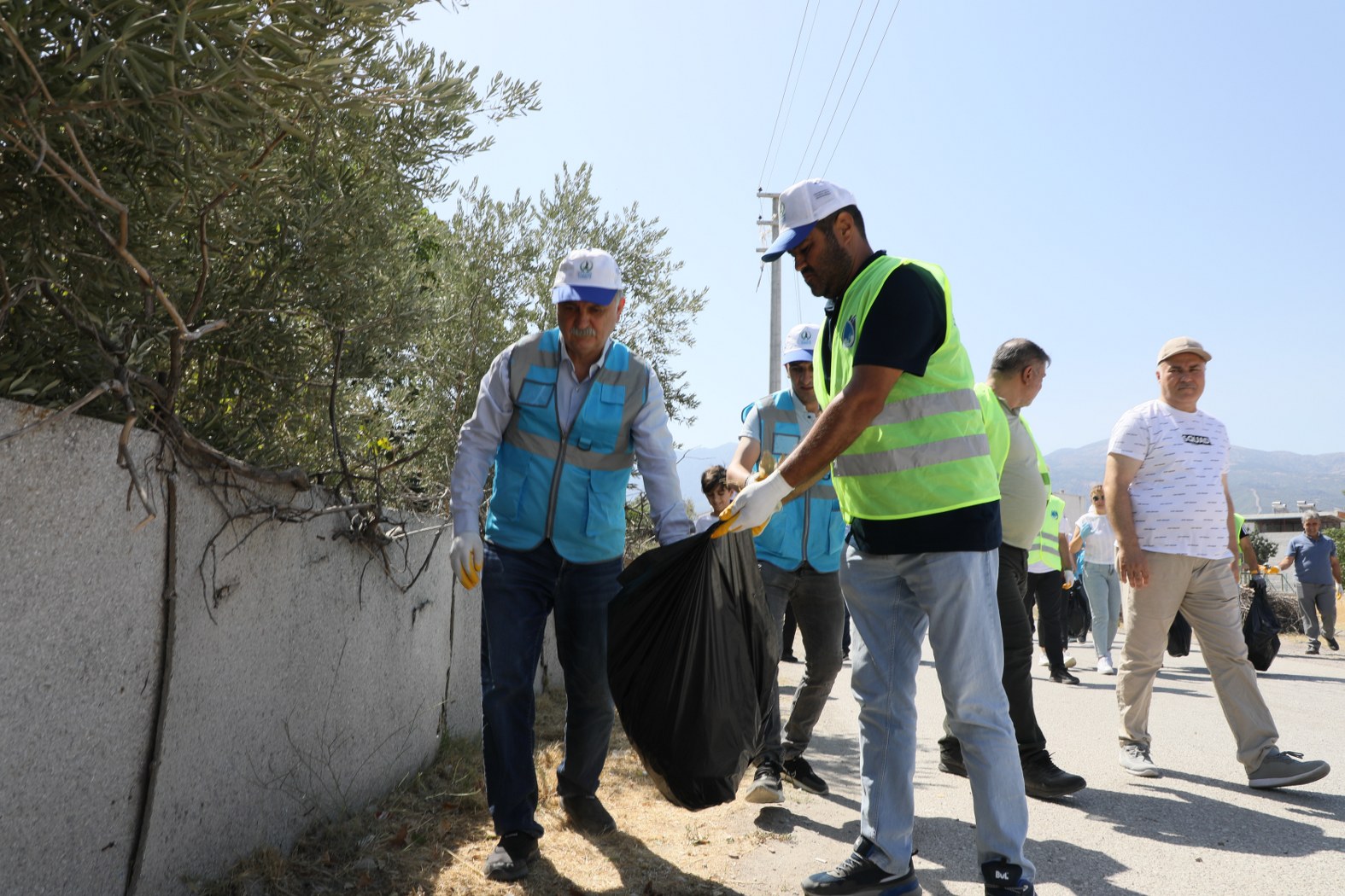 Yunusemreli Çevreciler Bu Hafta Fevzi Çakmak’taydı (1)