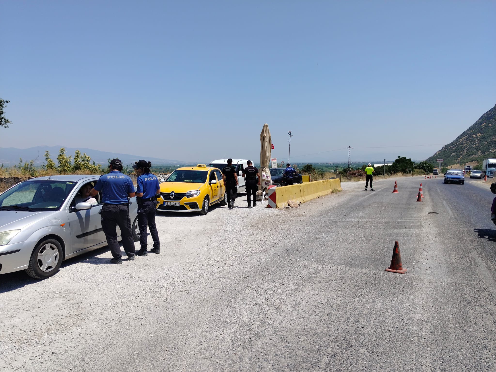 Manisa Valiliği Trafik Kazaları Için Uyardı (4)