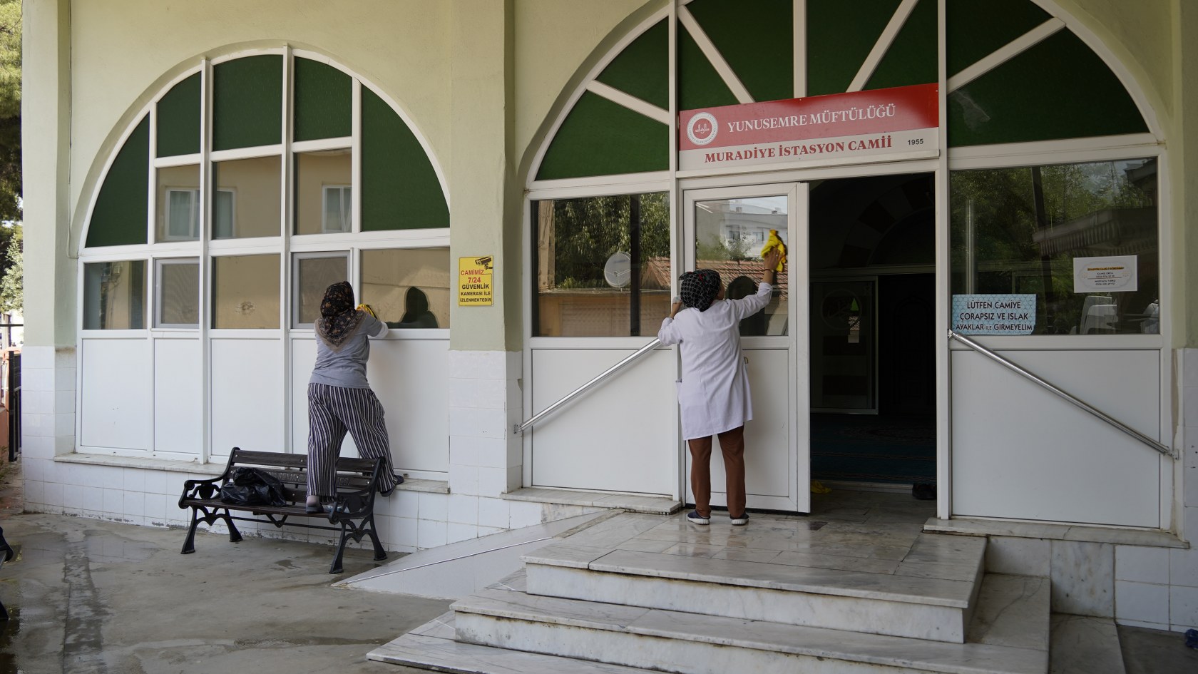 Yunusemre’de Ibadethaneler Kurban Bayramına Hazırlanıyor (4)