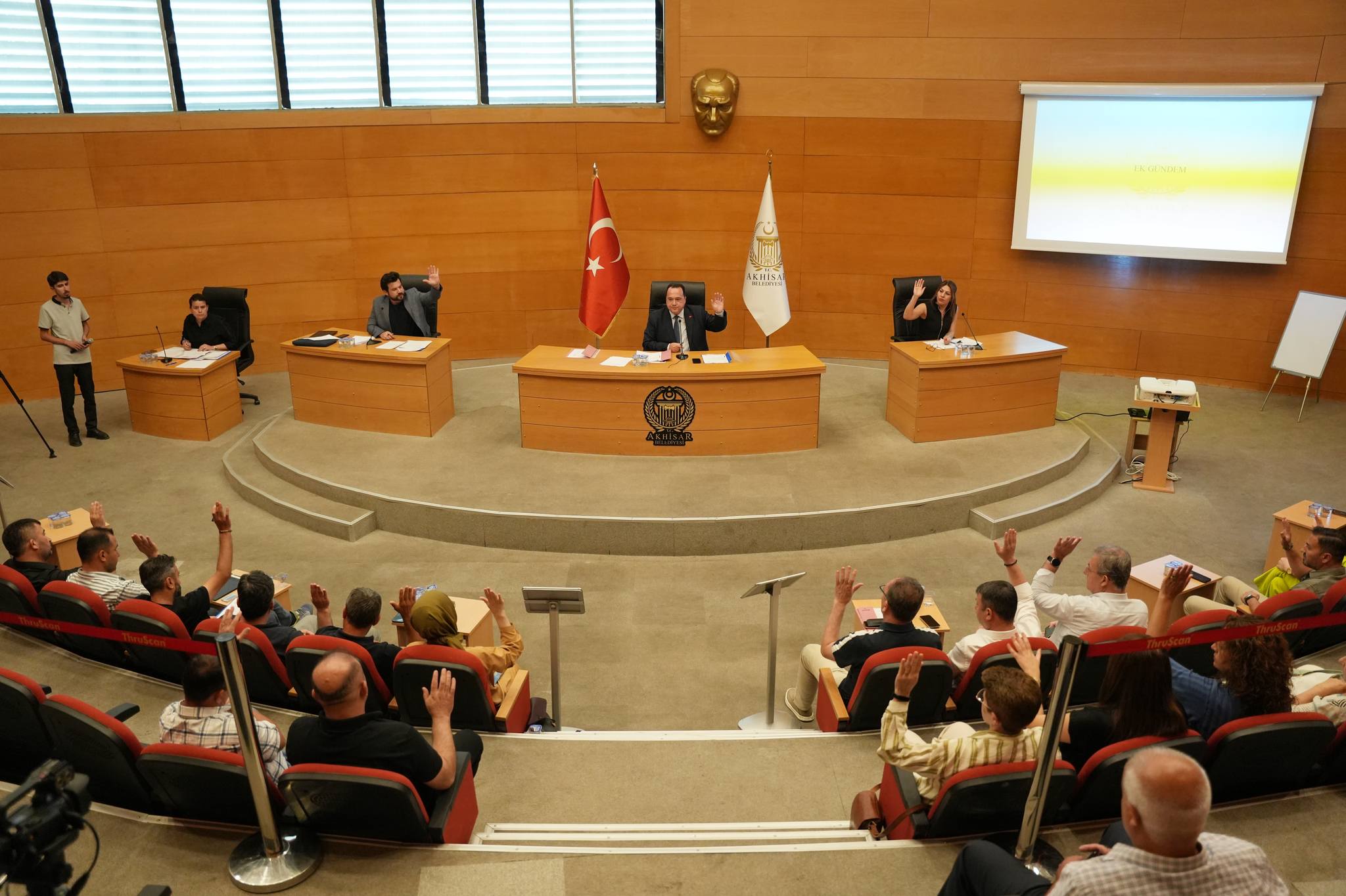 Akhisar Belediyesi Temmuz Ayı Meclis Toplantısı Gerçekleştirildi (2)