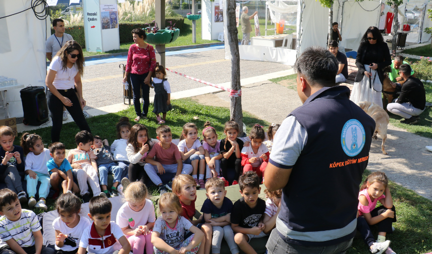 Patili Dostlardan Manisada Gösteri (2)