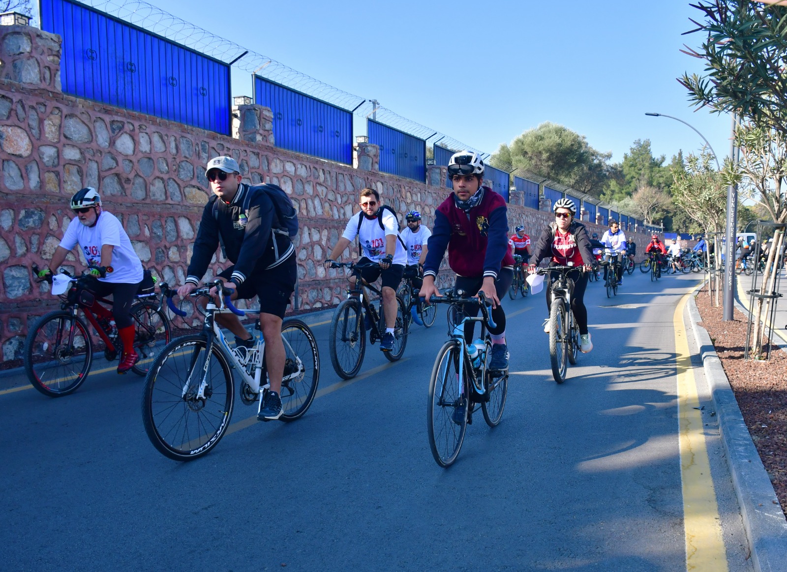 101 Km Pedal Çevi̇rdi̇ler (1)