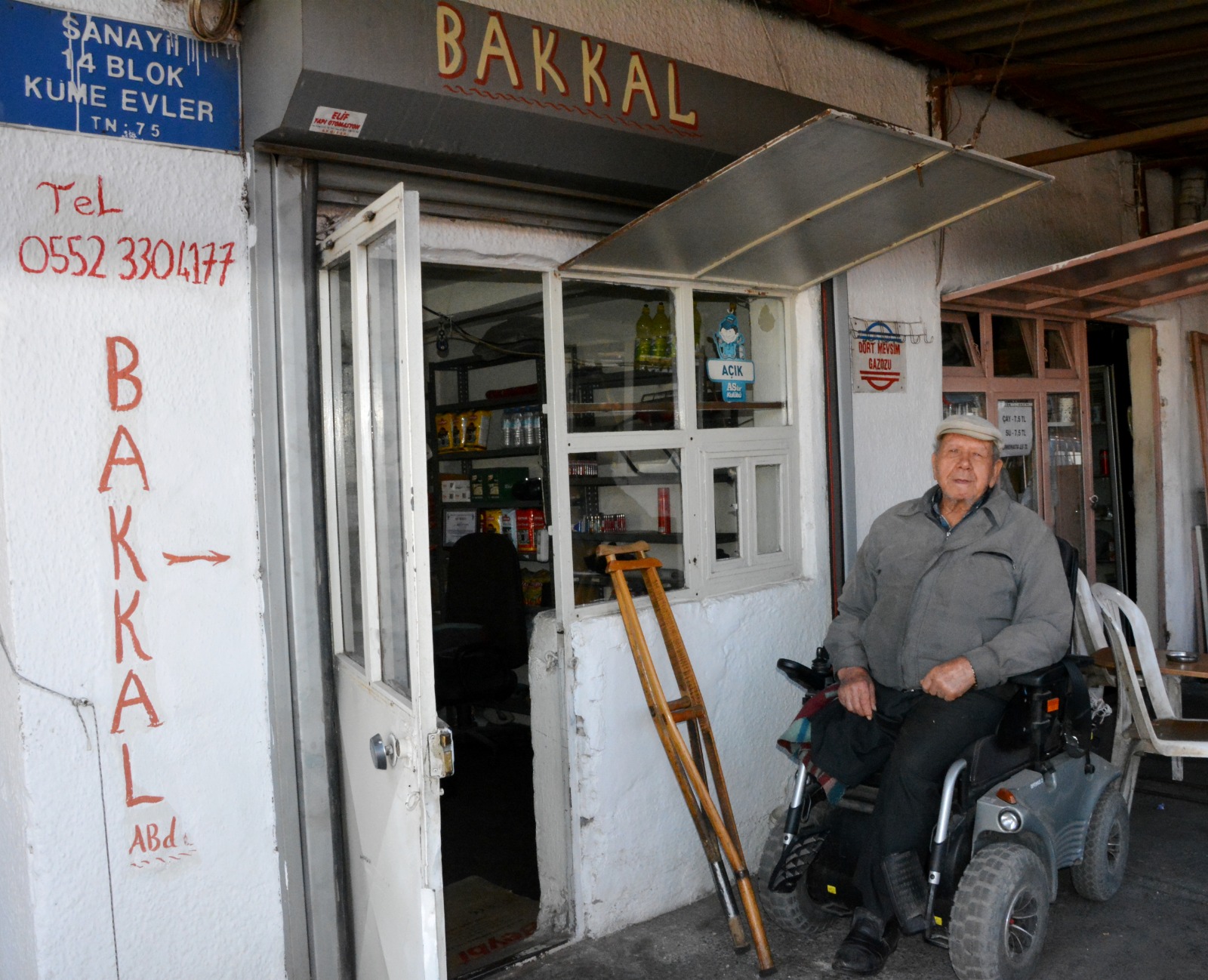 Manisanın Azim Dolu Esnafı Çalışma Aşkıyla Göz Dolduruyor (2)