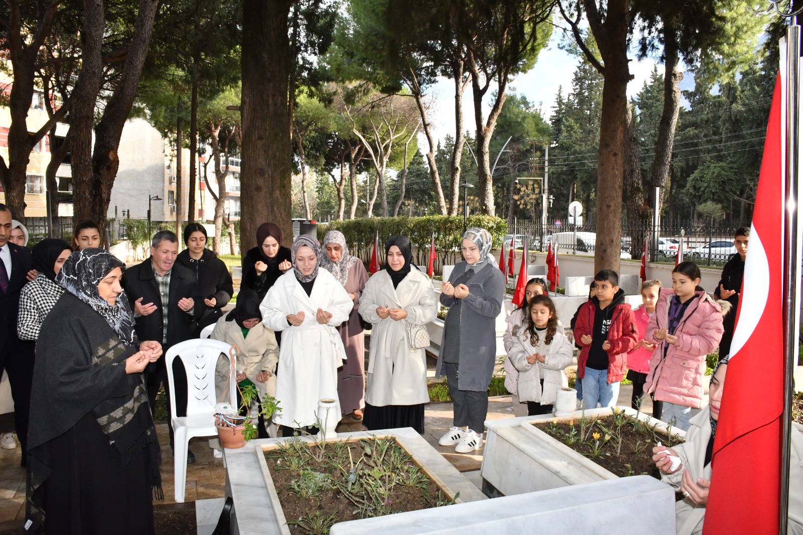 Manisa Şehidini Andı (21)