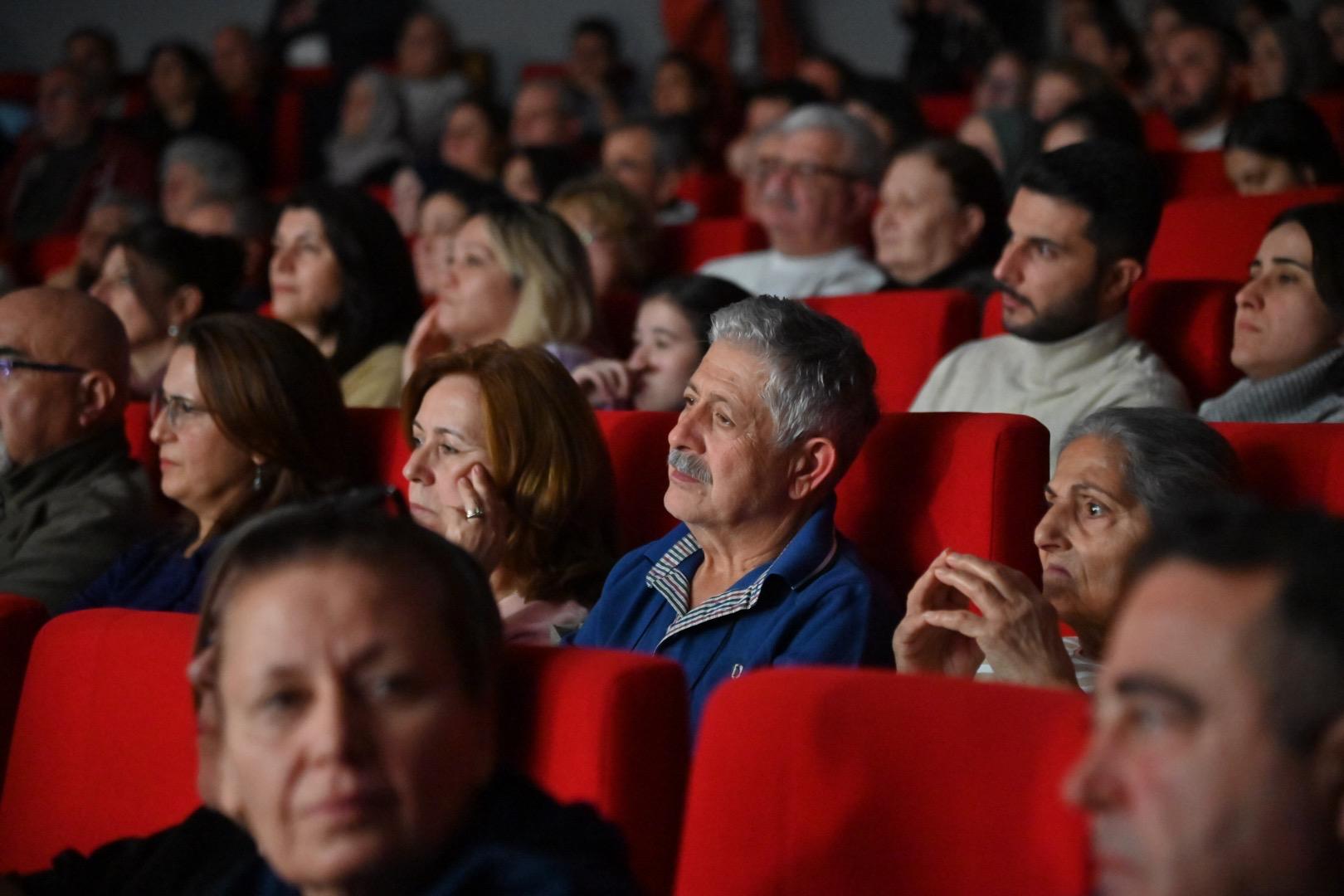 Manisa’da “Umut Veren Türküler” Yankılandı (3)