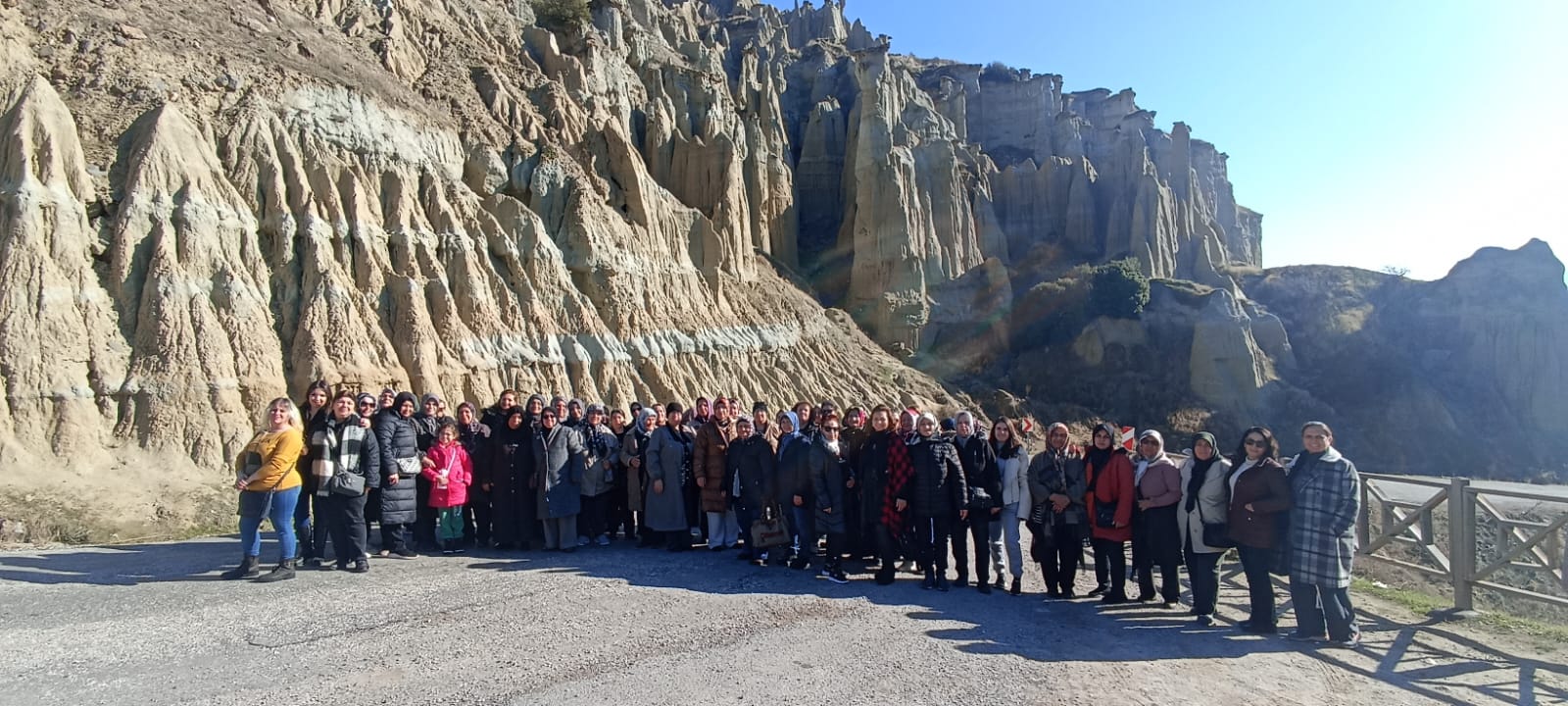 Manisalı Kadınlar, Adım Adım Kulayı Gezdi (3)