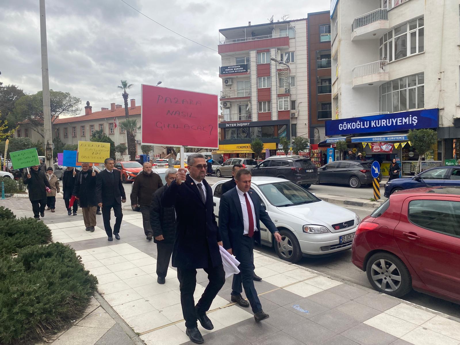 Saadet Partisi Manisa İl Başkanlığı (2)