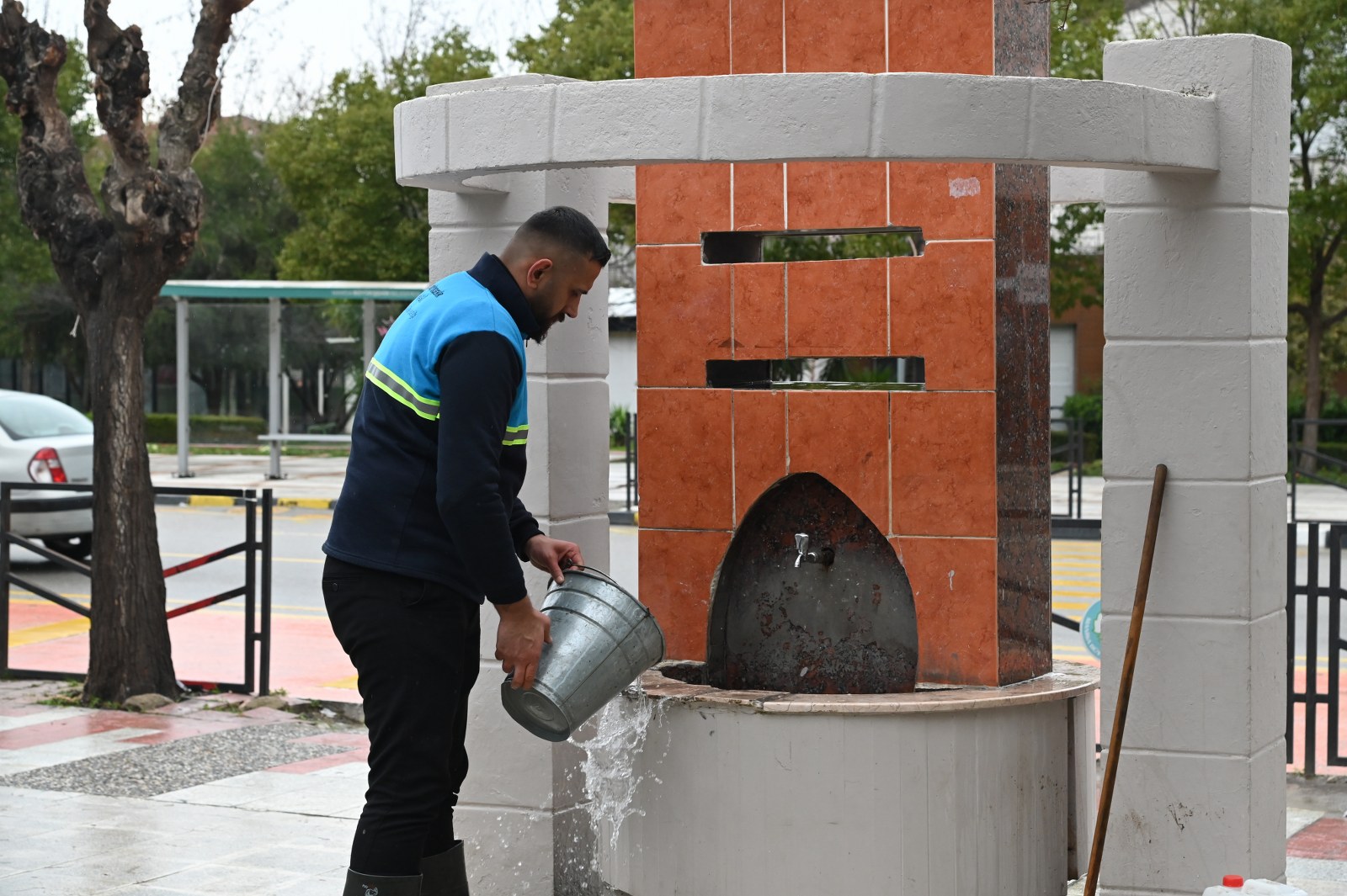 Manisa'nın Can Damarları Temizleniyor Maski̇, Hayrat Çeşmelerine Hayat Veriyor (2) 1