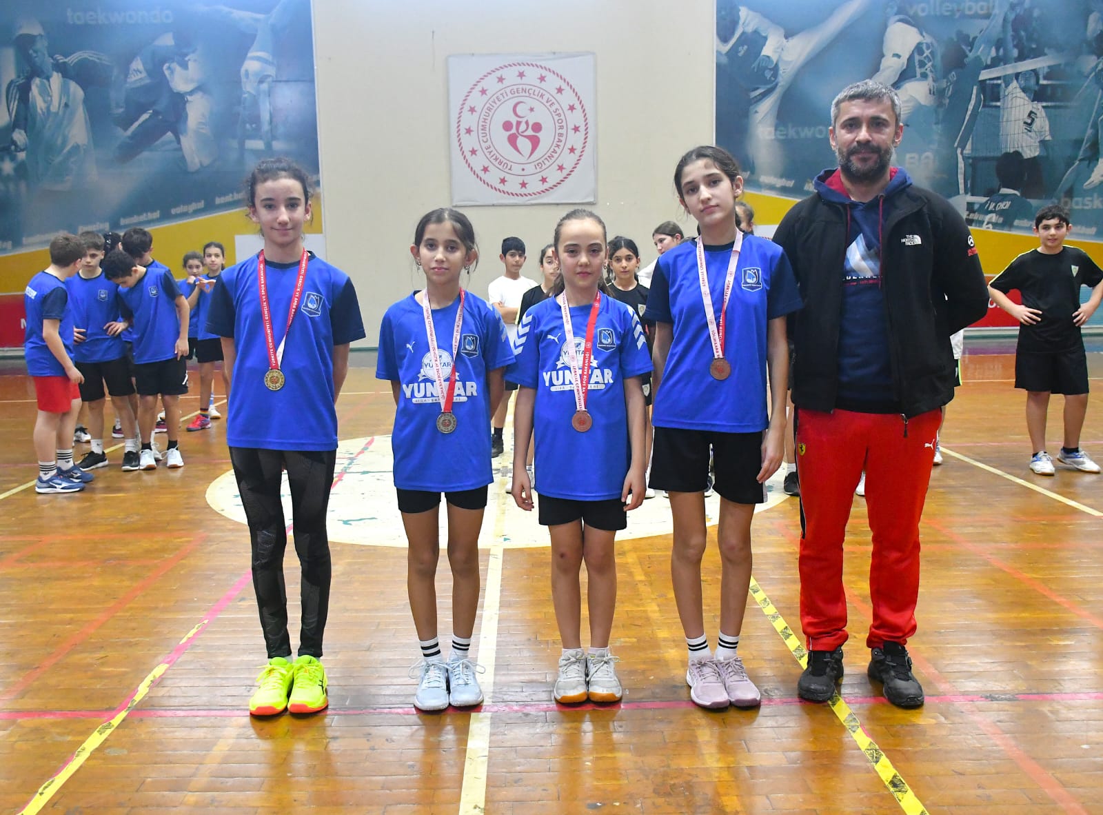 Yunusemre Belediyespor'un (4)