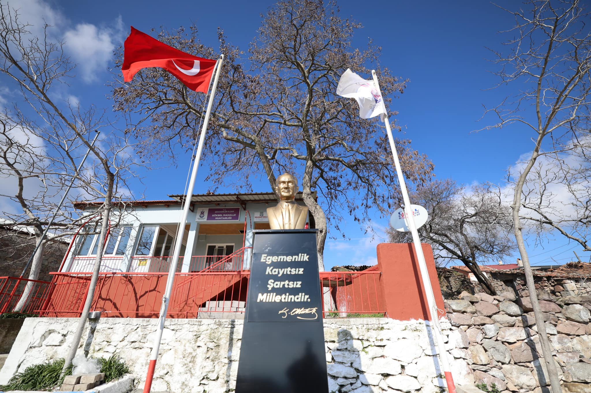 Atatürk Büstü (2)
