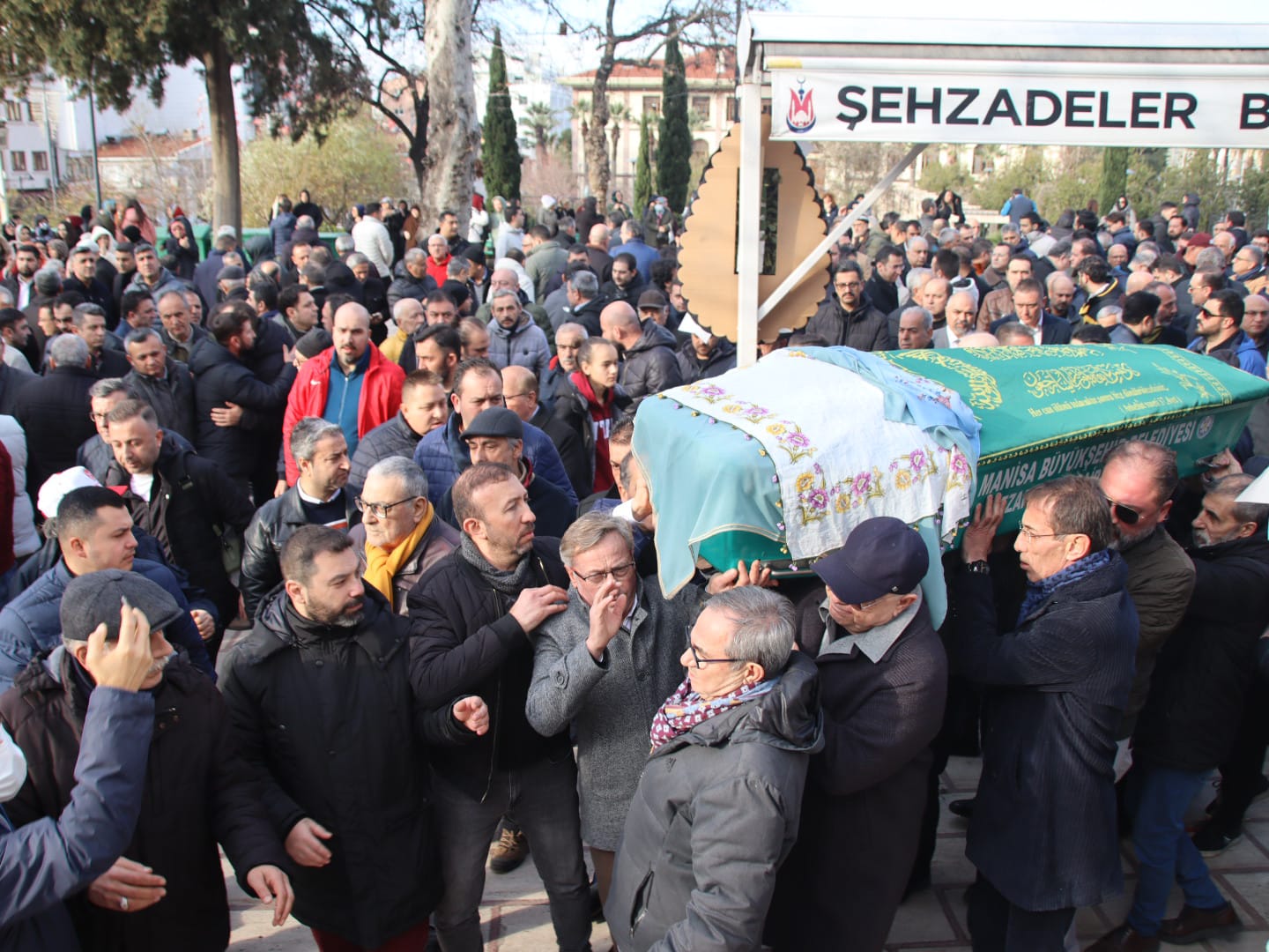 Ayşe Kurt Son Yolculuğuna Uğurlandı (7)