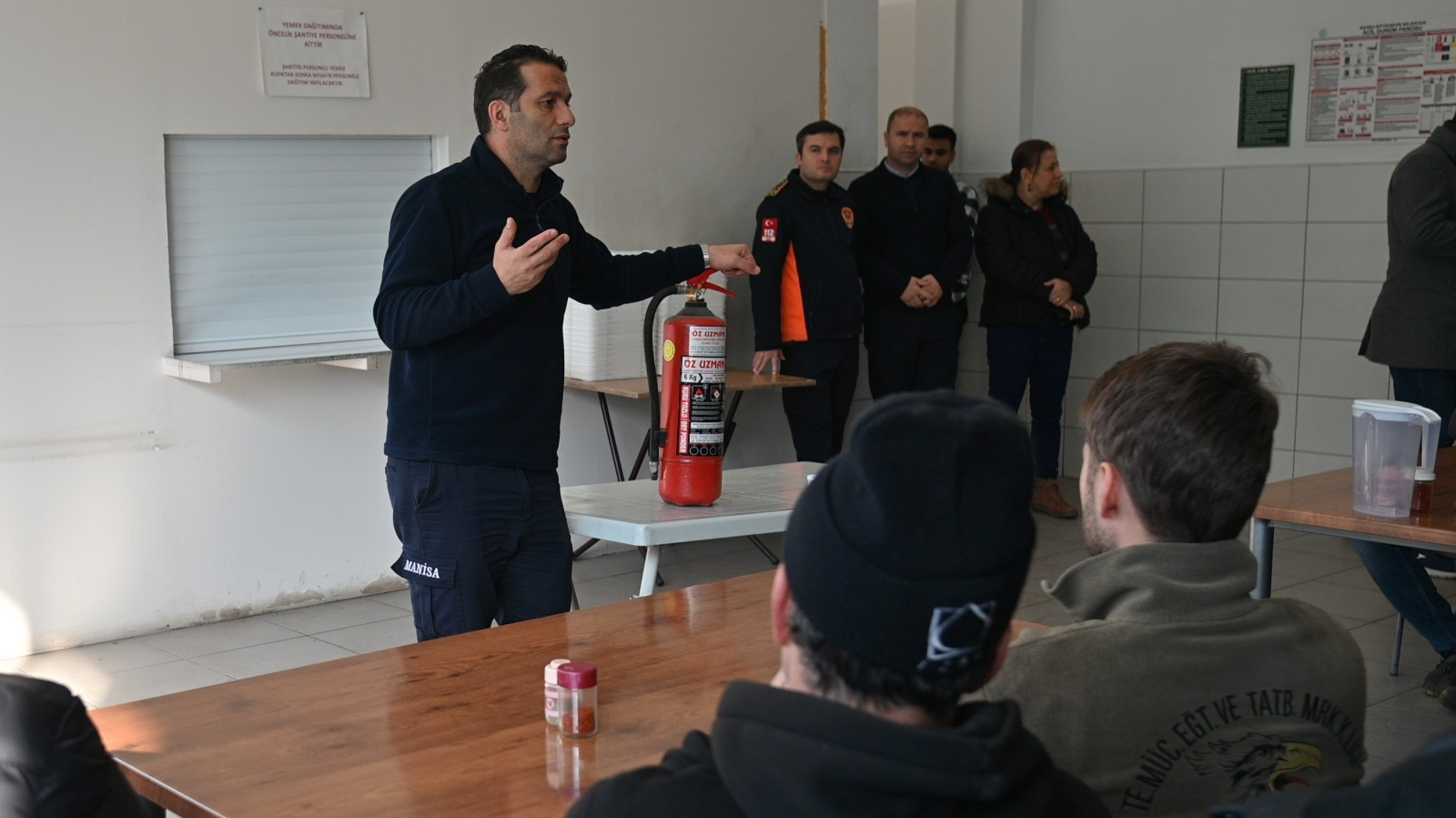 Büyükşehir’den Çalışanlarına Yangın Eğitimi (9)