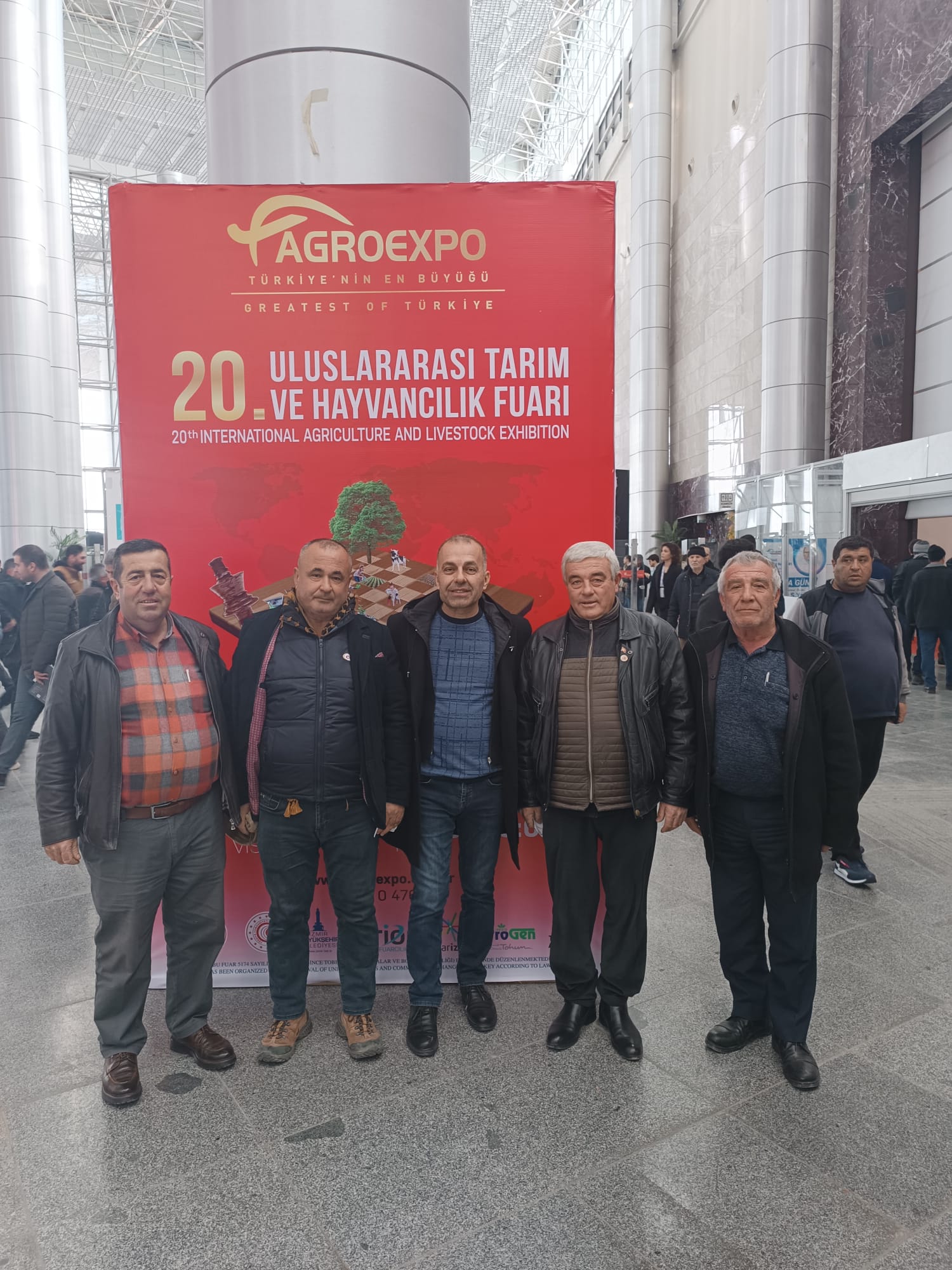 Çifçiler Tarımdaki Yenilerikleri Yakından Takip Ediyor (1)