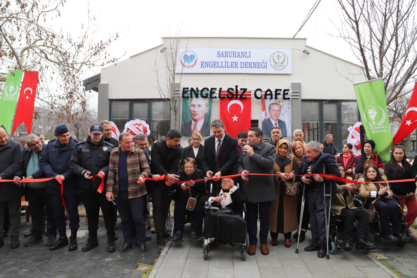 Engelsiz Kafe Saruhanlıların Hizmetine Açıldı (9)