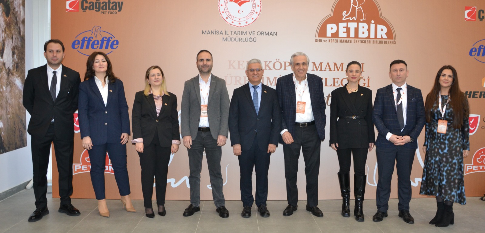 Evcil Hayvan Mama Üretiminde Manisa Merkez Konumda! (1)-1