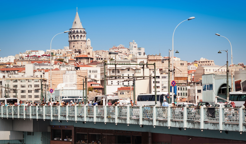 Galata Kulesinde Aşkın Yeri Nedir (3)