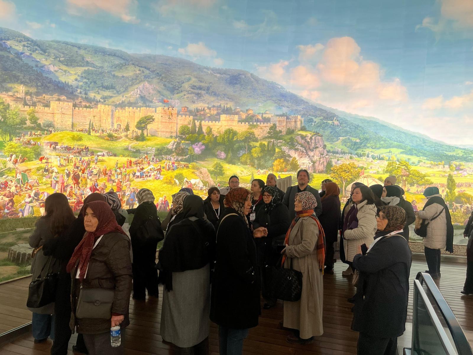 Kültürel Etkinliklerle Yeni Bir Deneyim Sunuyor (1)