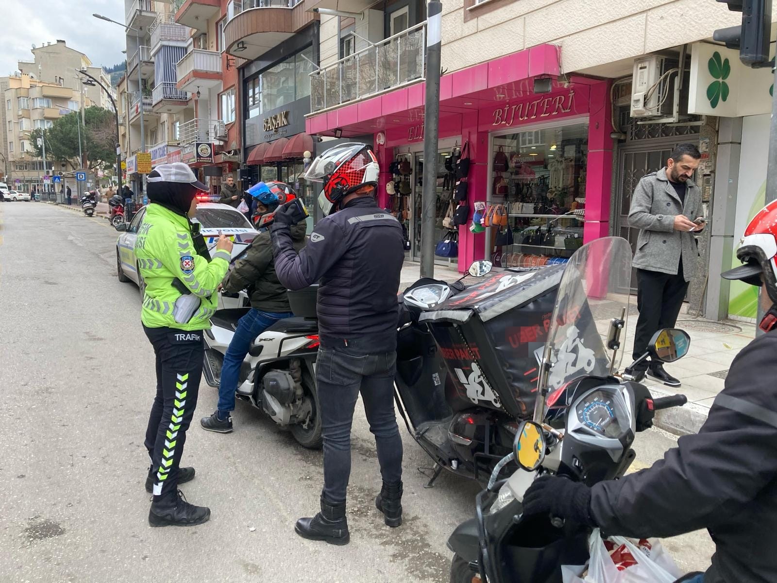 Manisa’da Motosikletlere Sıkı Denetim (9)