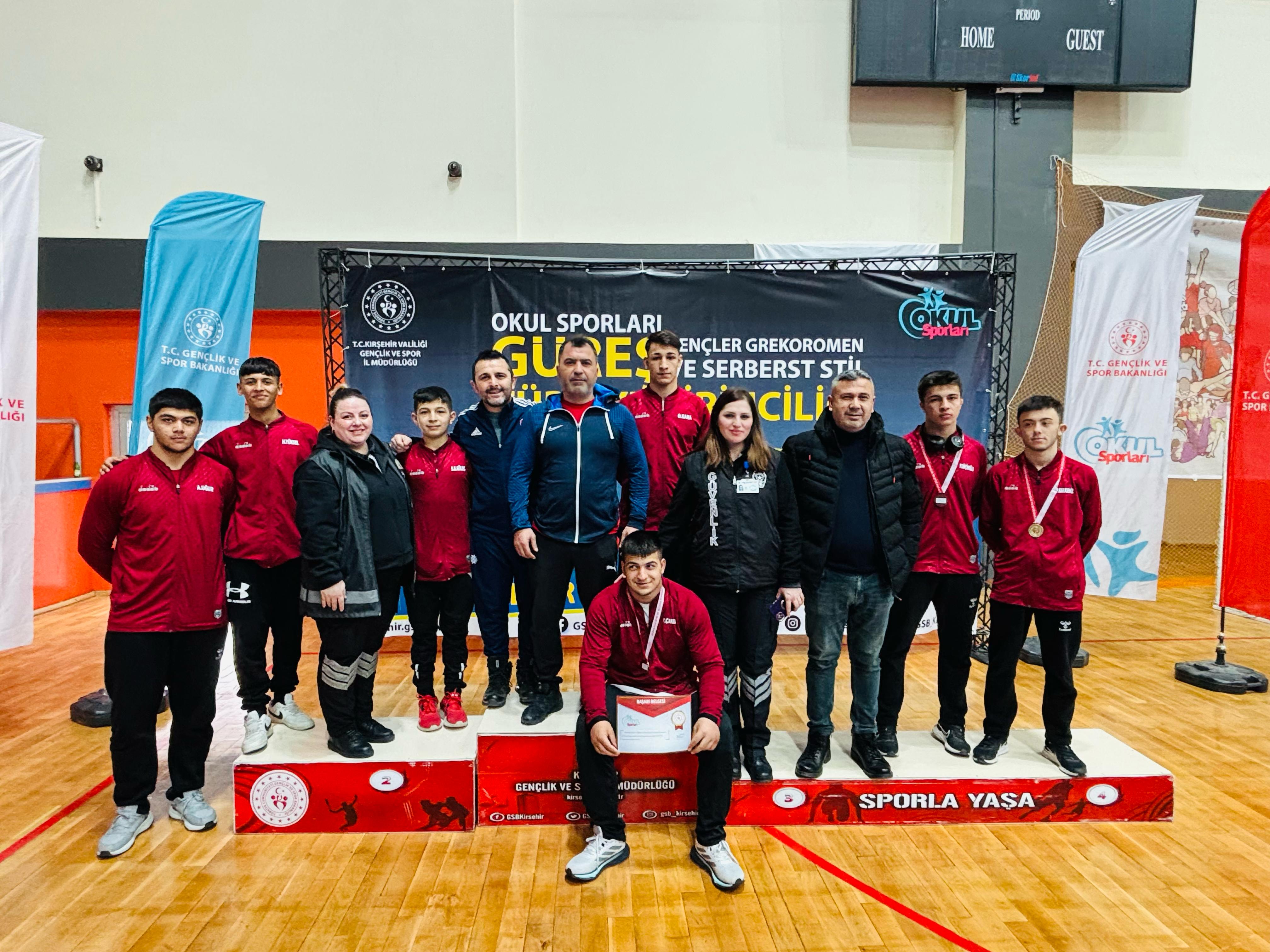 Manisalı Güreşçiler Türkiye Şampiyonu Oldu (2)