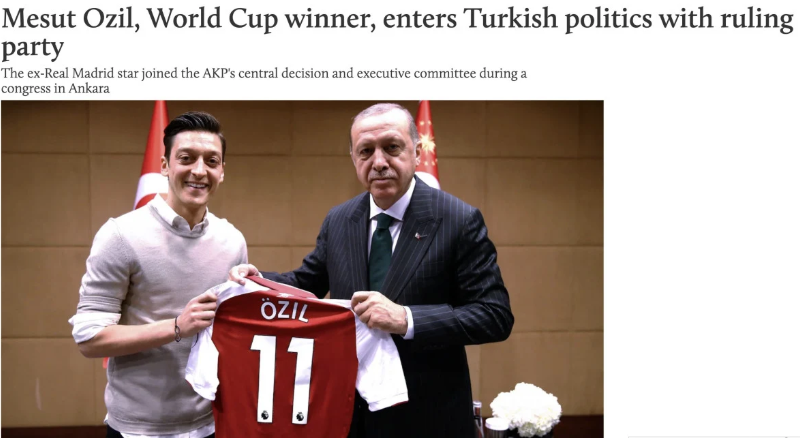 Mesut Özil (2)