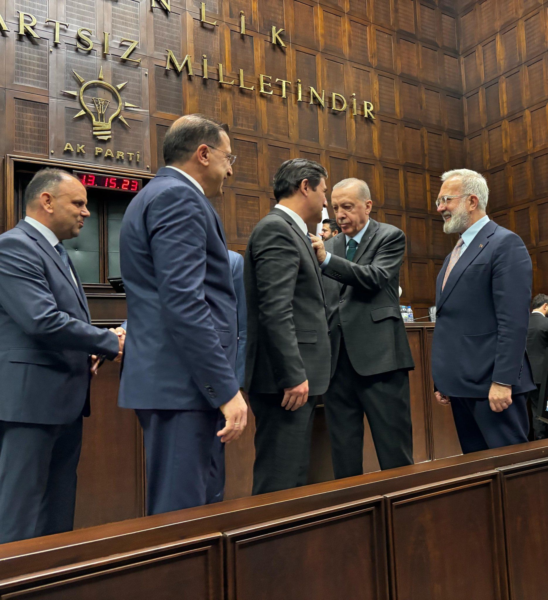 Yenişehirlioğlu'ndan Murat Daban'a Tebrik (1)