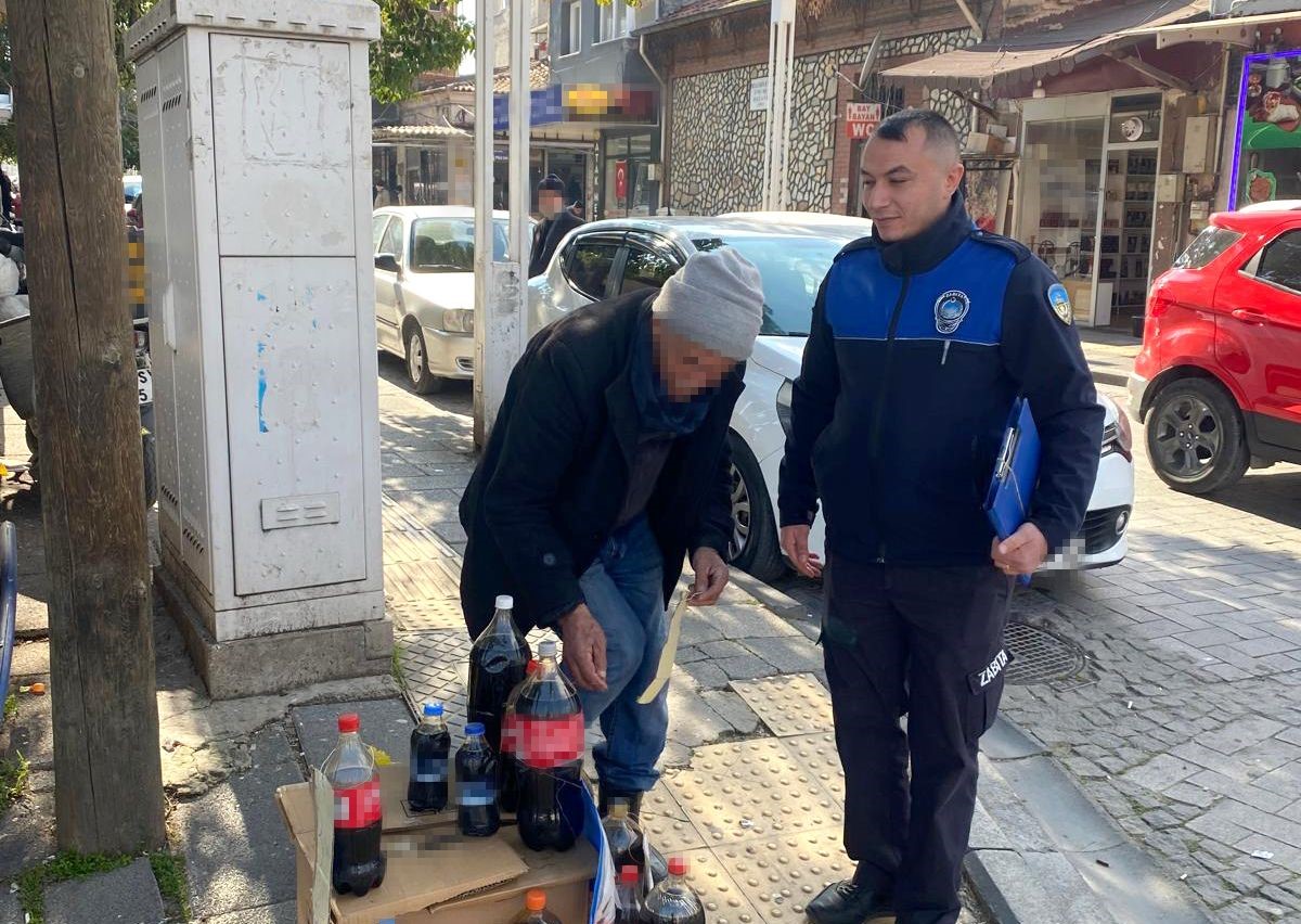 Zabıtadan Kaldırım Işgallerine Sıkı Denetim (6)