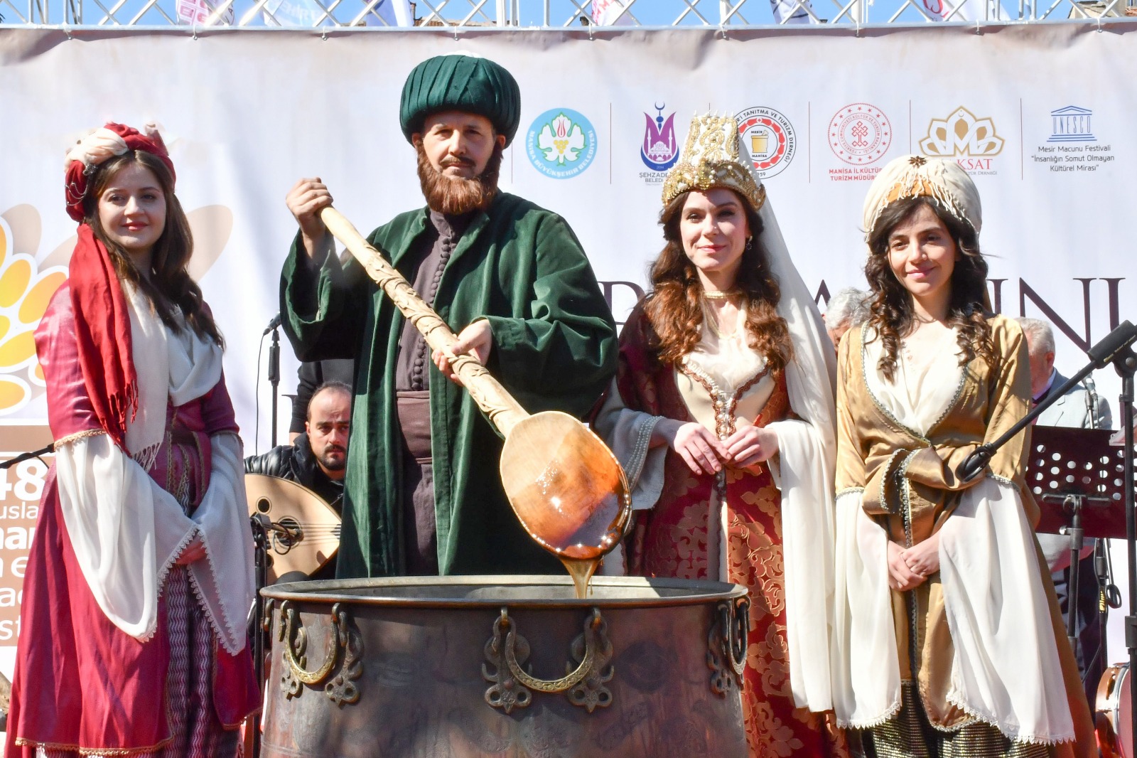 485. Manisa Uluslararası Mesir Macunu Festivali Başlıyor (3)