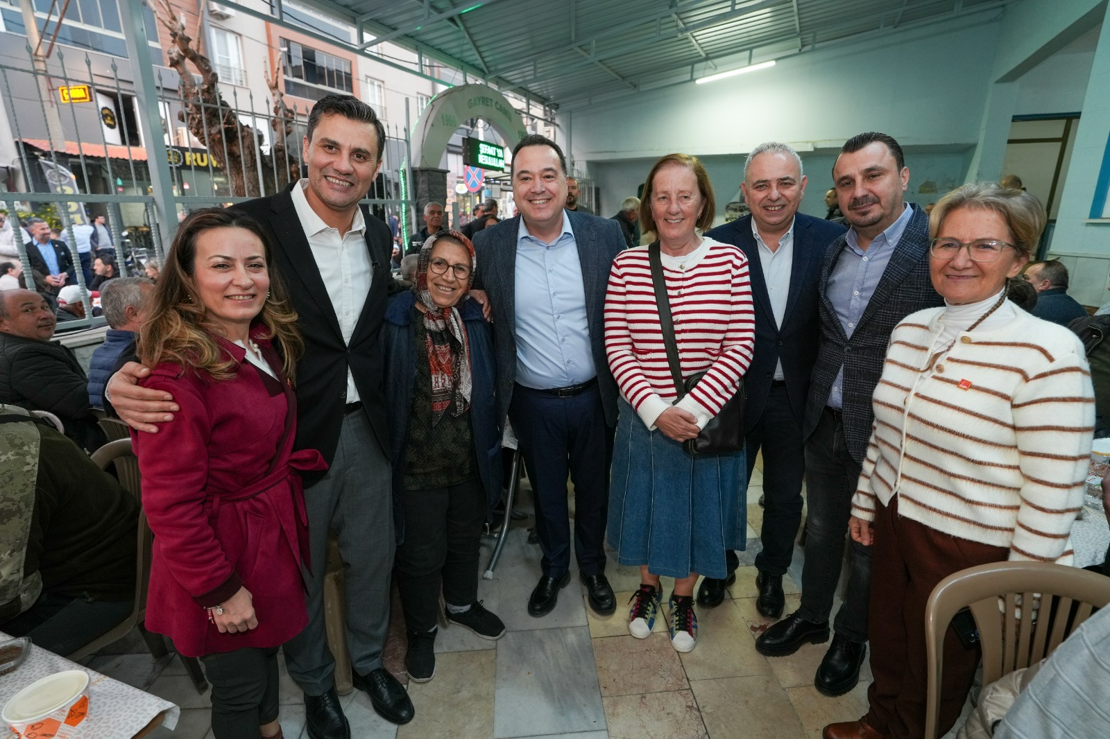 Başkan Zeyrek Akhisar’da Balkan Göçmenleri Ile İftar Yaptı (1)