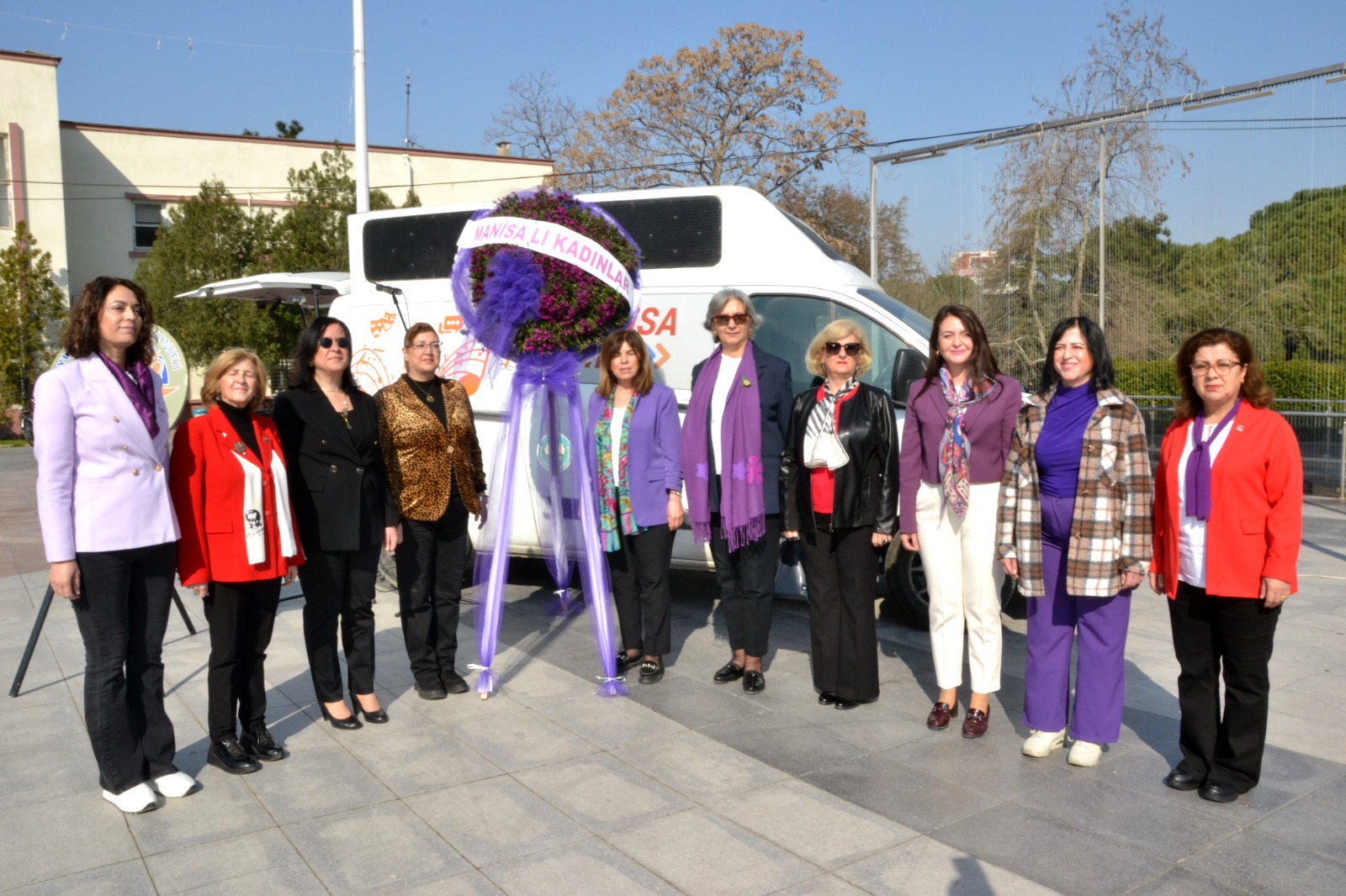 Manisalı Kadınlar Anlamlı Günde Buluştu (1)