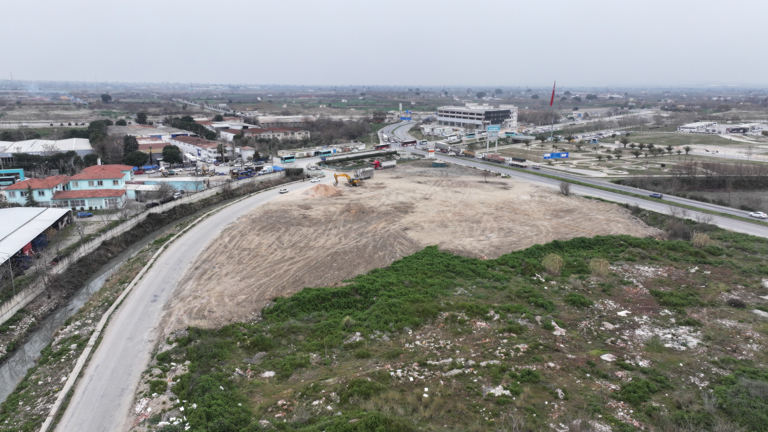 Otogar Karşısındaki Molozlar Temizlendi (10)