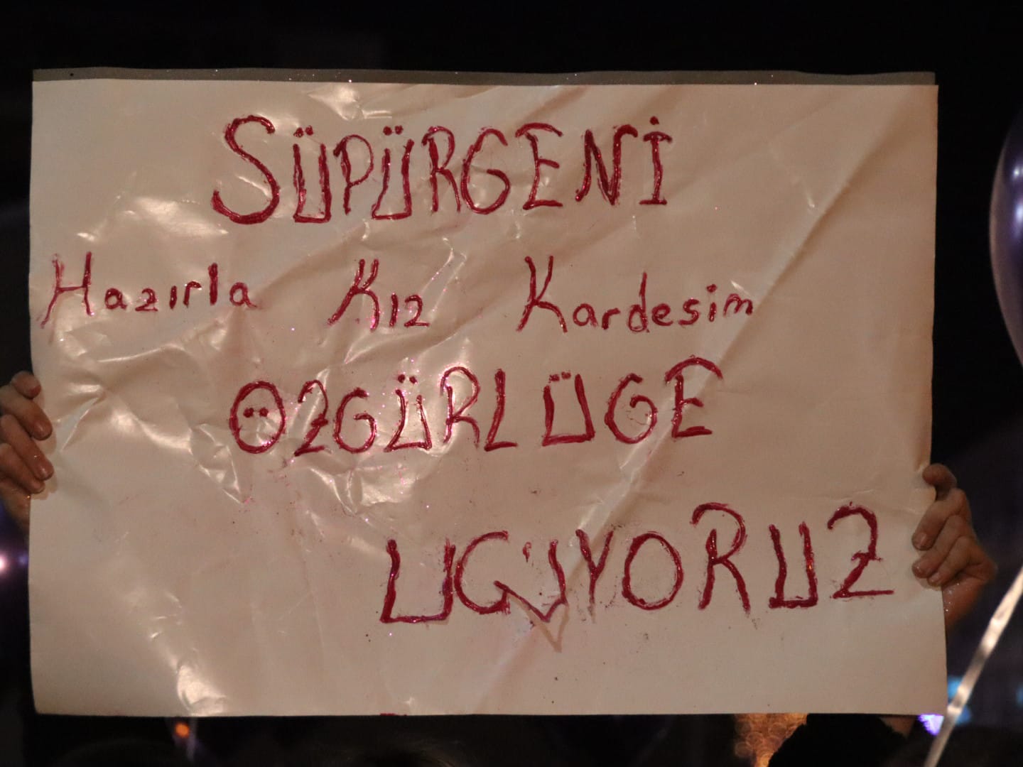 Manisa'da Gece Yürüyüşü Düzenlendi (9)