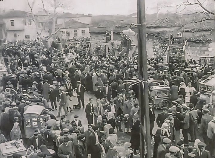 67 Yıl Önceki Mesir Coşkusu Gün Yüzüne Çıktı! (6)