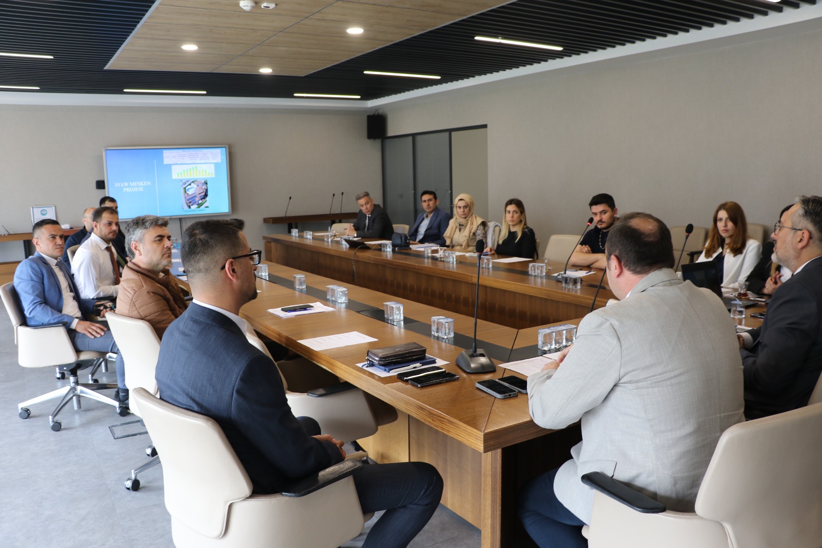 Manisa Enerji Platformu’ndan Ilçe Belediyelerine Güneş Enerjisi Sistemleri Eğitimi (3)