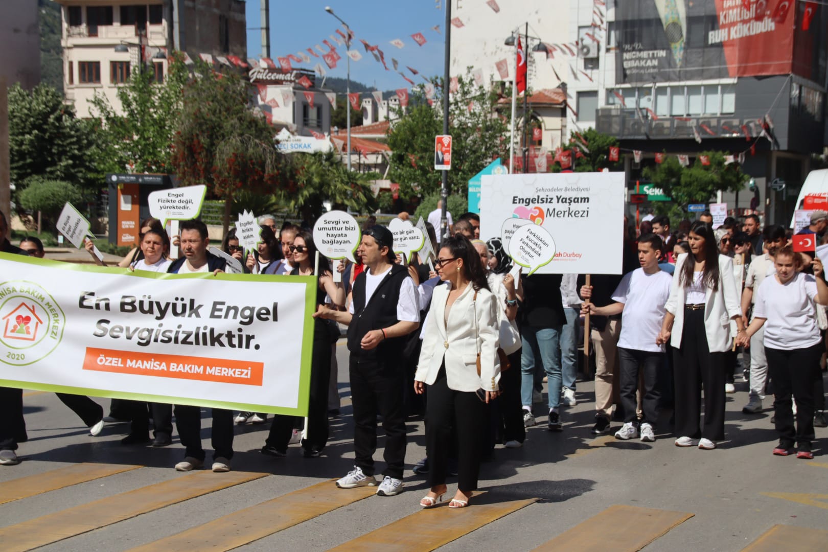 Mani̇sada Engelli̇ler Haftasi (6)