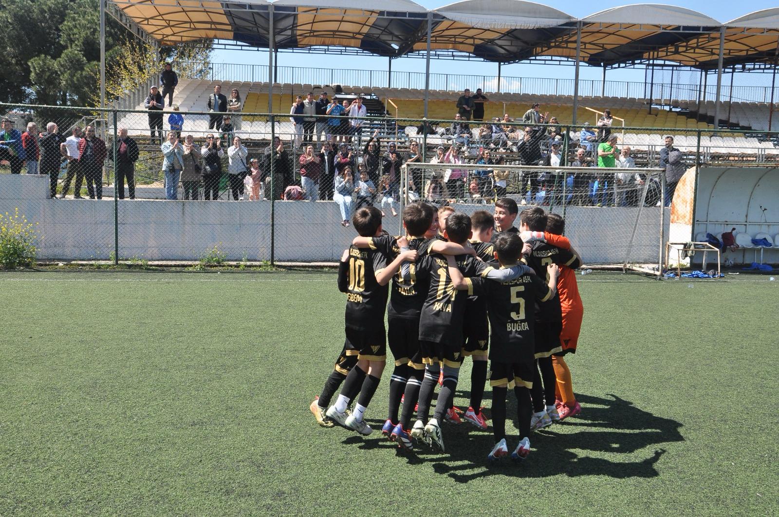 Yıldız Spor (1)