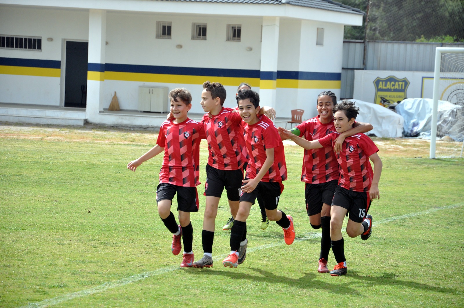 Yıldızspor 45 Fk, Yarımada Cup’ta Geleceğe Göz Kırptı! (1)-1
