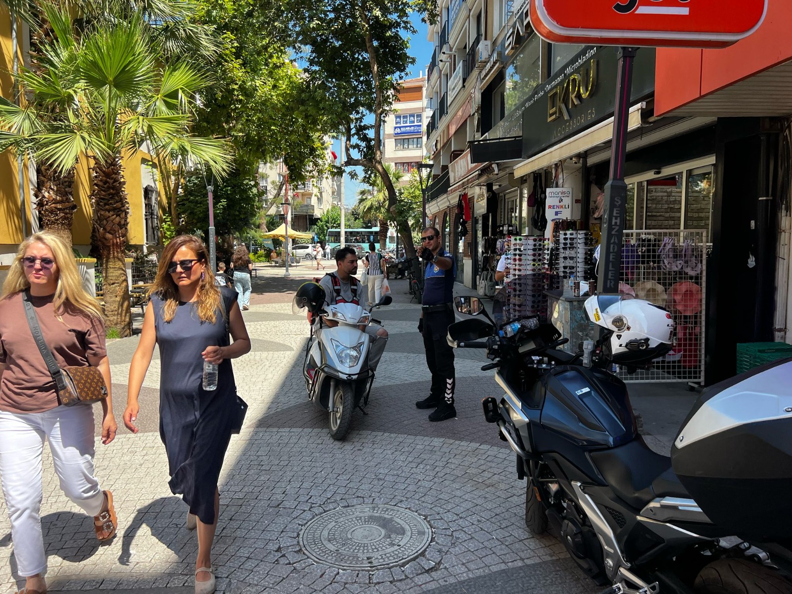 Sevgi Yollarını Kullanan Motosiklet Sürücülerine Denetim (4)