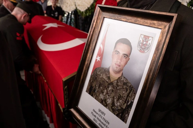 Ahmet Gültekin (2)
