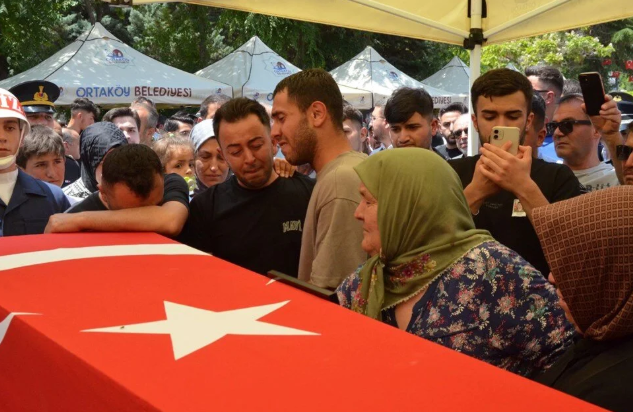 Özkan Özkanlı 2