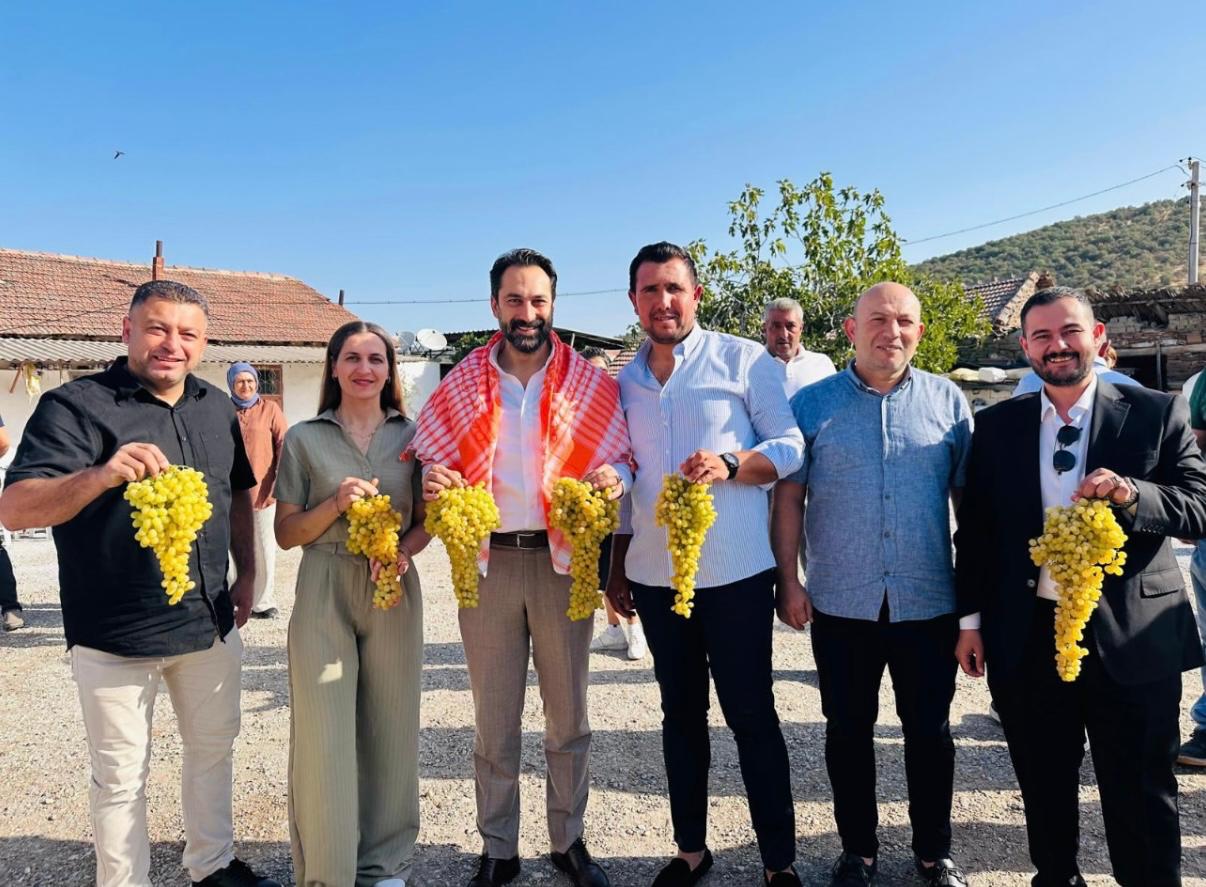 Ahmet Mücahit Arınç, Sahada Dinliyor Ankara’da Çözüyor (1)