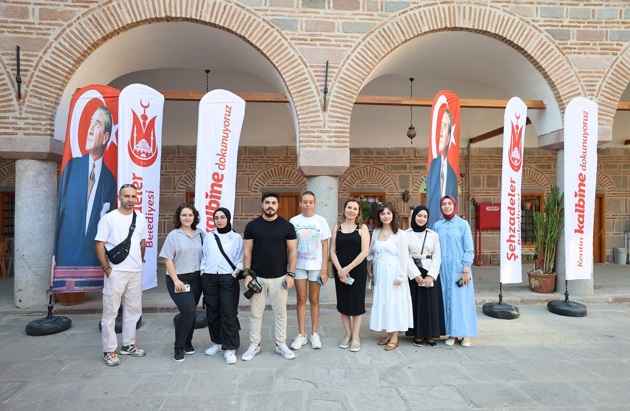 Manisa’da Tarihi Mekanda Fotoğraf Yolculuğ (5)